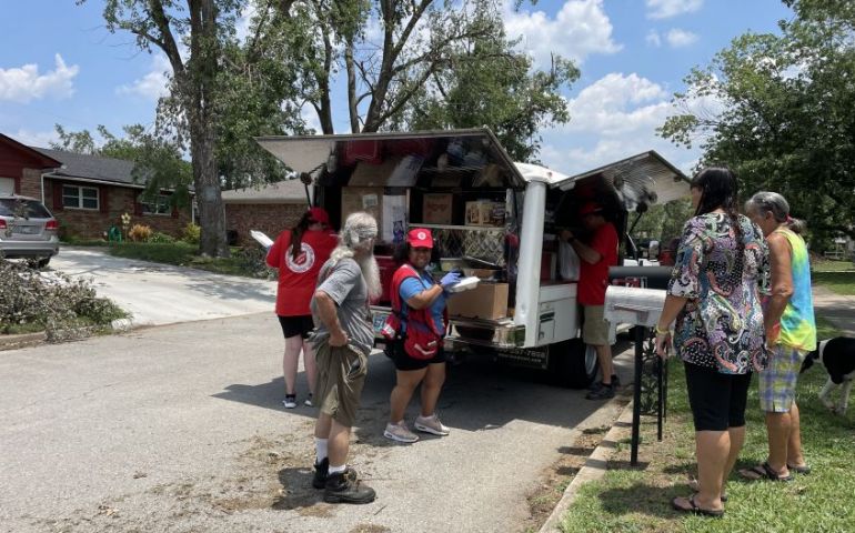 The Salvation Army of Arkansas and Oklahoma  Responds to Severe Storm Damage 