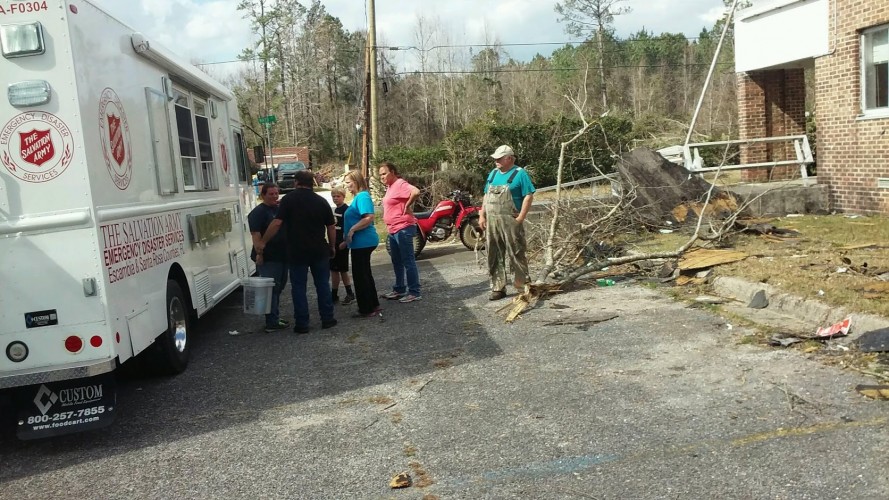 Salvation Army & Coca Cola Partner in Pensacola Tornado Relief 