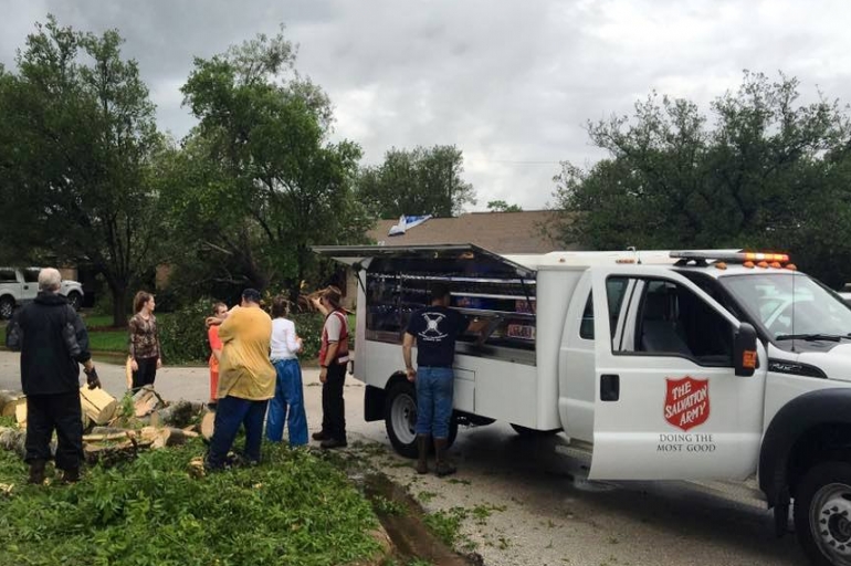 Salvation Army Teams Respond to Memorial Weekend Storms in Texas