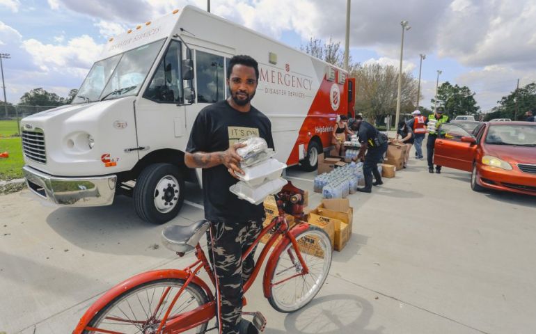 Grateful Communities Receive Meals from The Salvation Army 